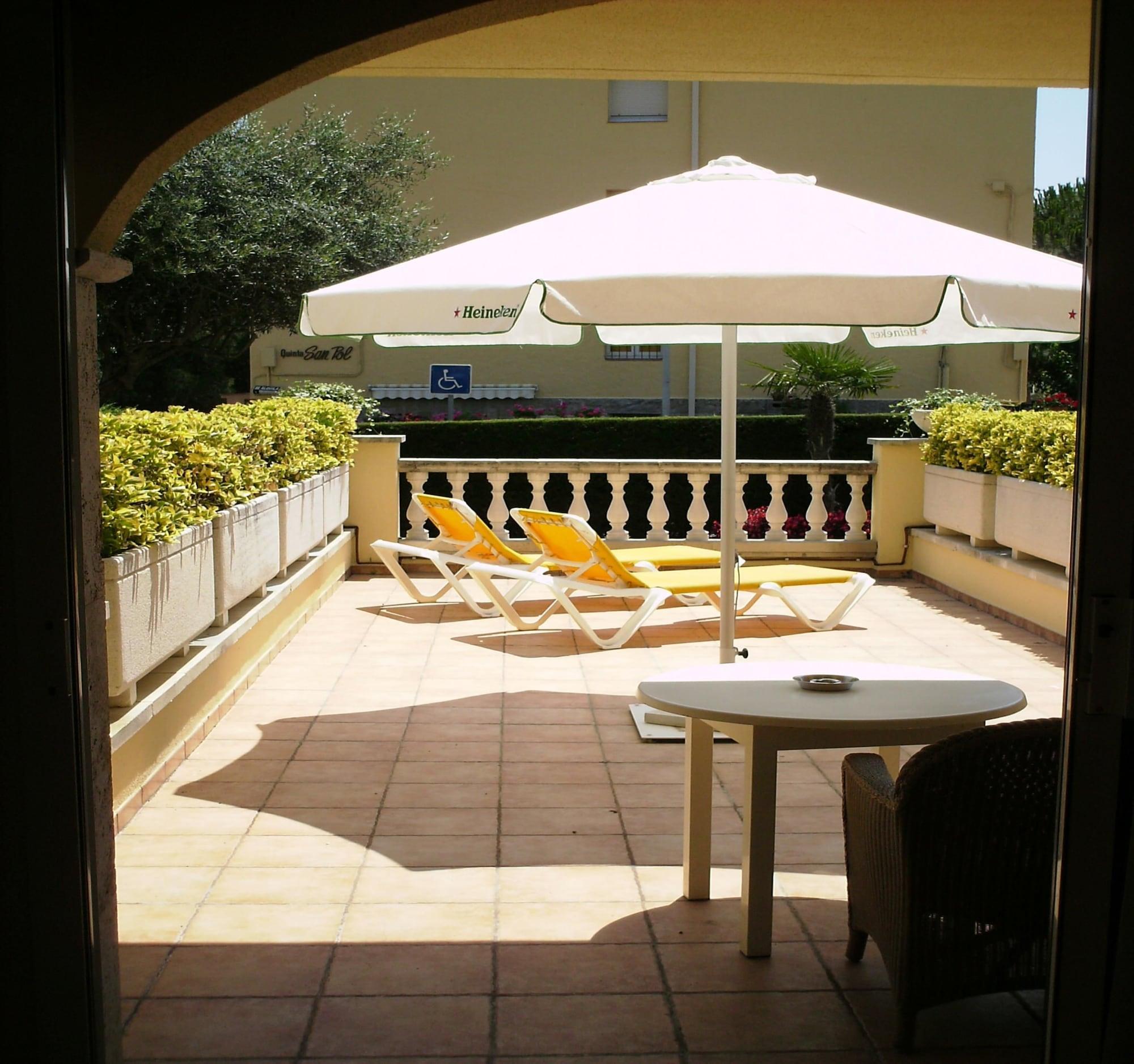 Van Der Valk Hotel Barcarola ซานต์เฟลิอูเดกีโซลส์ ภายนอก รูปภาพ