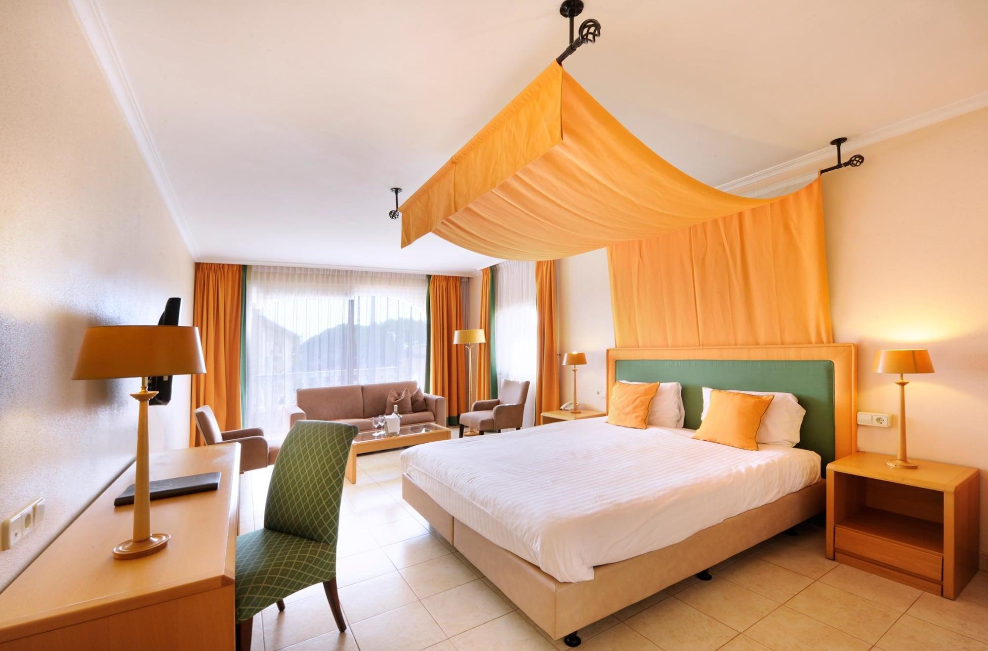 Van Der Valk Hotel Barcarola ซานต์เฟลิอูเดกีโซลส์ ภายนอก รูปภาพ