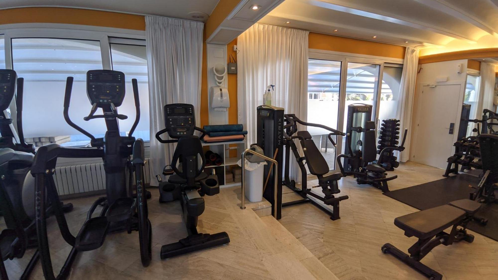 Van Der Valk Hotel Barcarola ซานต์เฟลิอูเดกีโซลส์ ภายนอก รูปภาพ